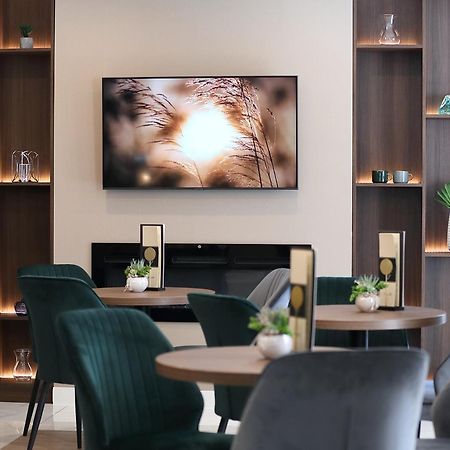 Hotel Crystal Hajdúszoboszló Eksteriør billede