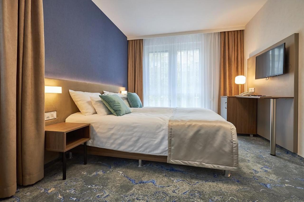 Hotel Crystal Hajdúszoboszló Eksteriør billede