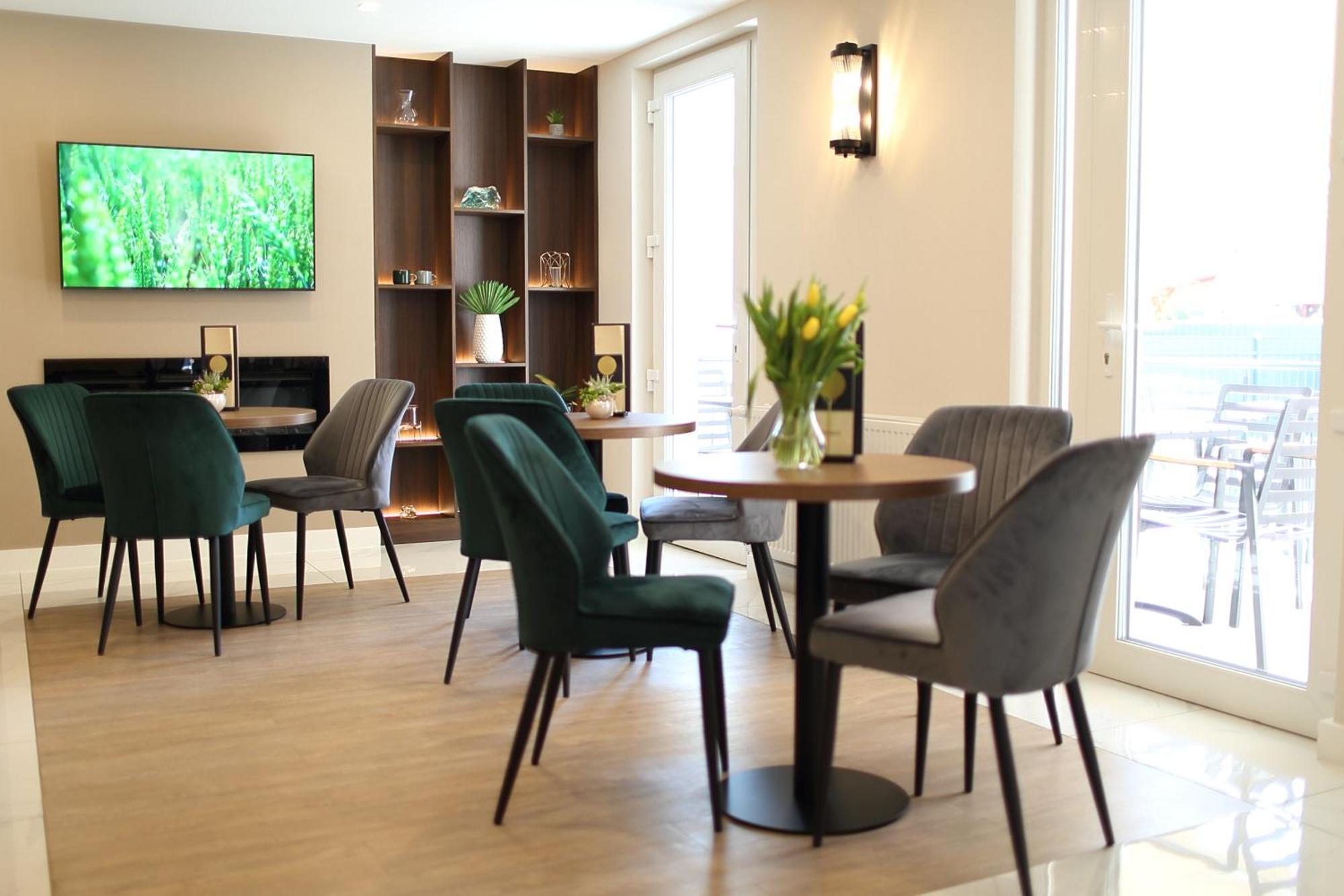 Hotel Crystal Hajdúszoboszló Eksteriør billede