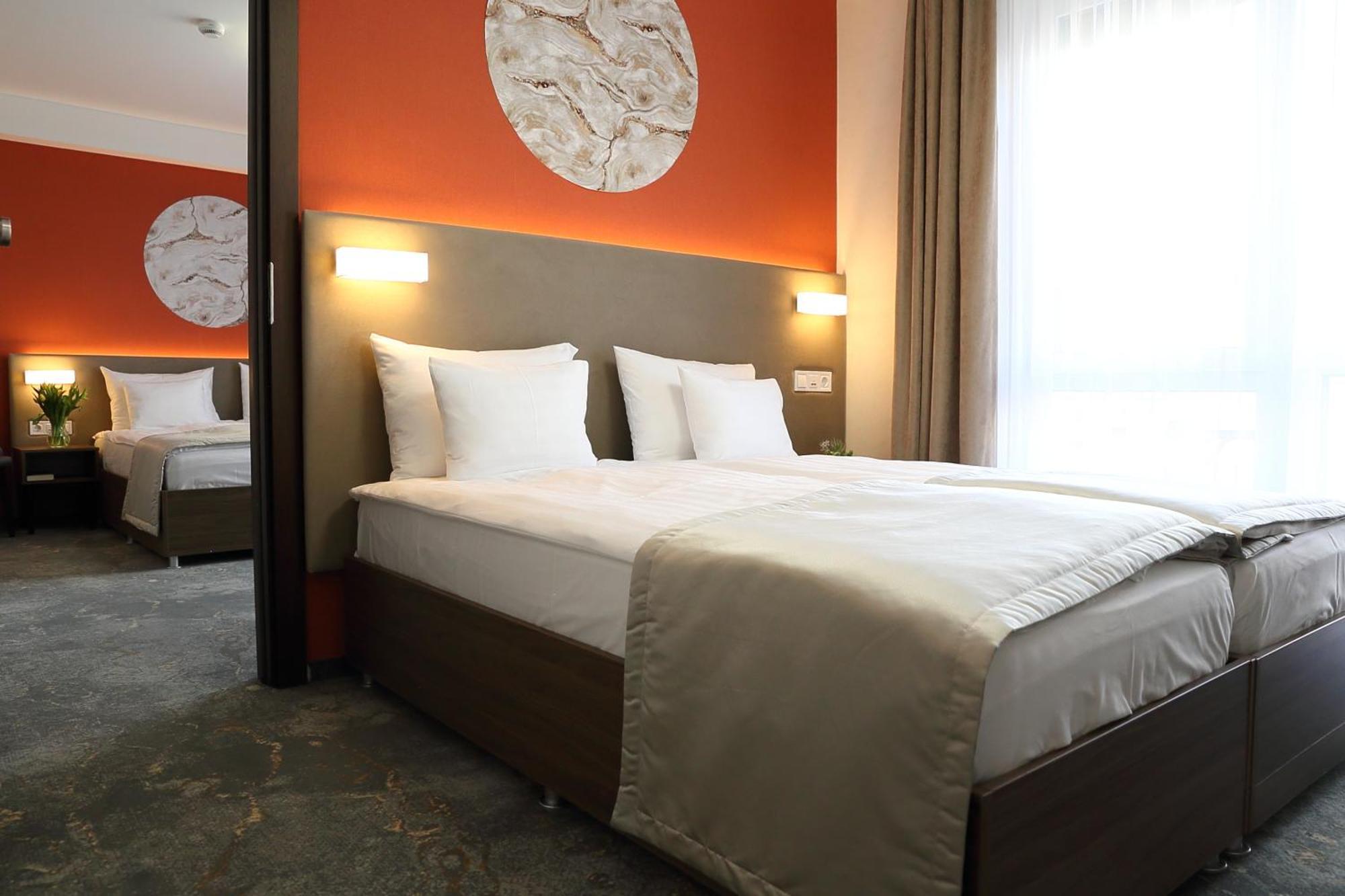 Hotel Crystal Hajdúszoboszló Eksteriør billede